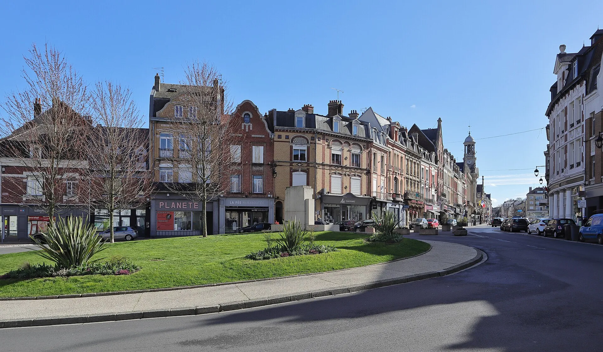 Immeubles de la place du 9-Octobre à Cambrai